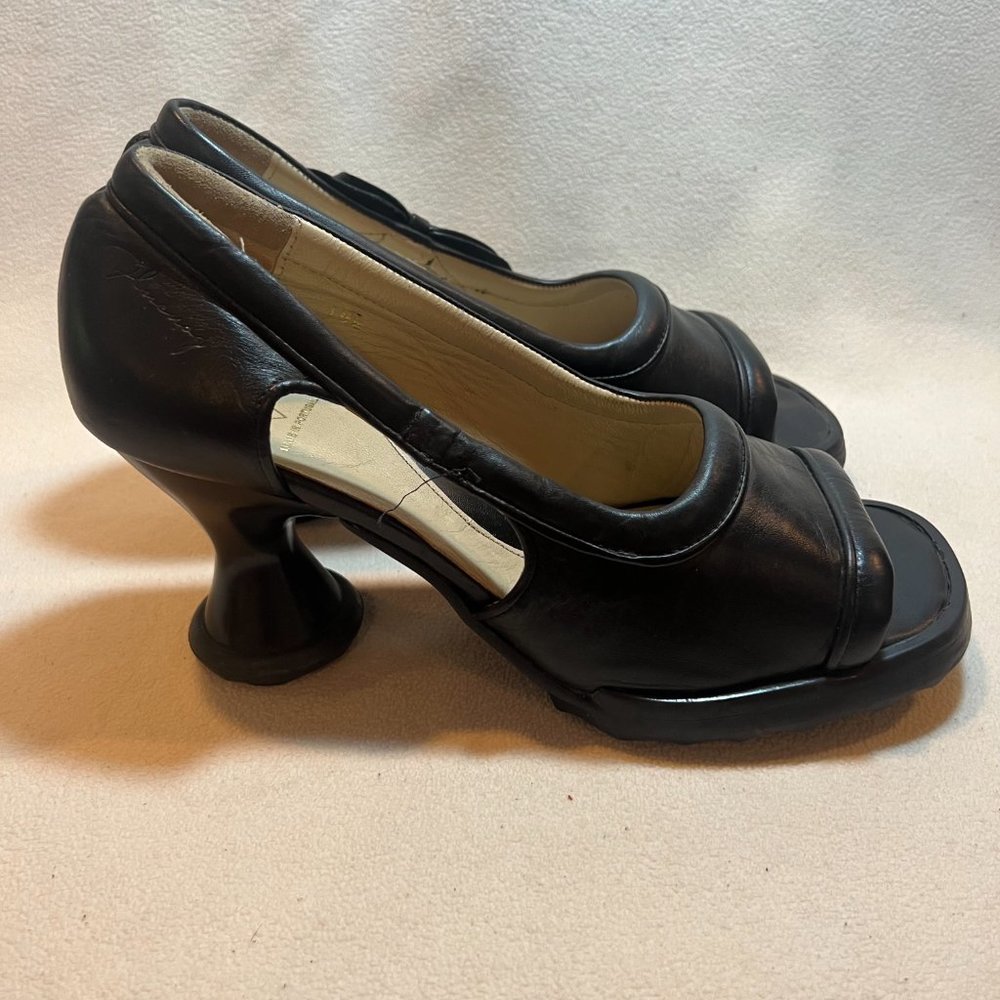 John Fluevog Mini Bebe Leather Peep Toe Heels - Women's Size 10.5 (10) - Picture 5 of 9